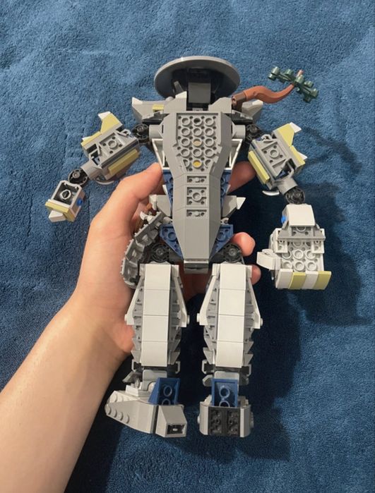 robot lego ninjago oni titan