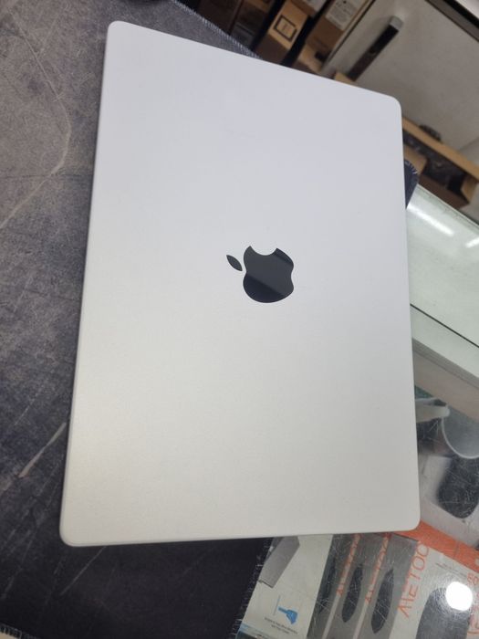 MacBook Pro 14 M1 Pro 16GB 500GB SSD ideal holat