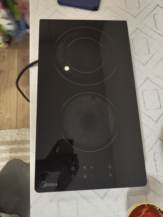 электрическая варочную панель Midea MCH-322B2