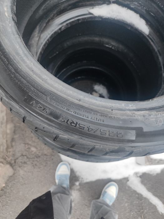 Продам шины срочно
