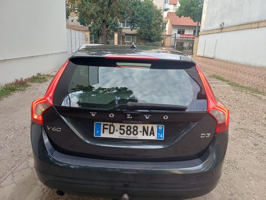 Vand Volvo , V60,an 2013 la 4650 euro Timișoara