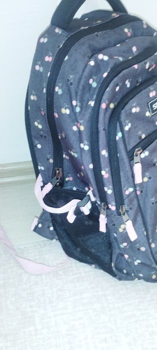 Раница 25лв за момиче