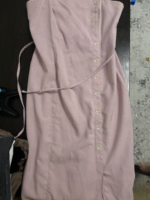 Платья новые размер 42