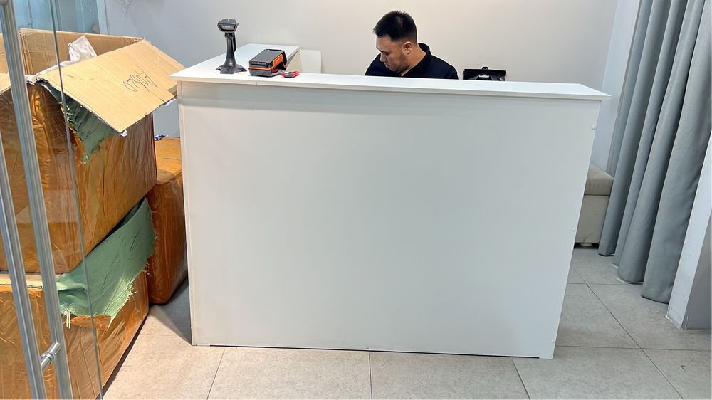 Продам ресепшн за дешево