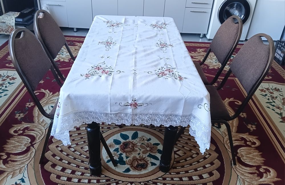 Стол-стул сотилади