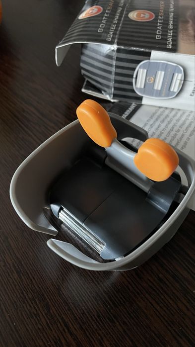 Accesoriu tuns barba , goatee