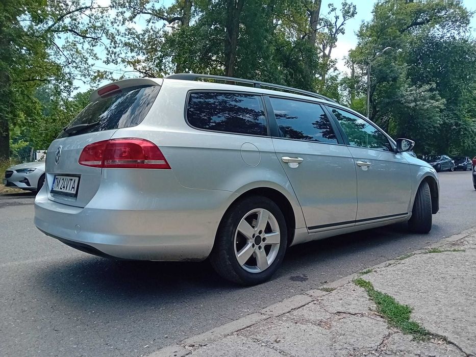 VOLKSWAGEN Passat 2012 — imagine 5