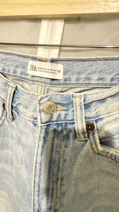 Джинсы. Джинсы ZARA.