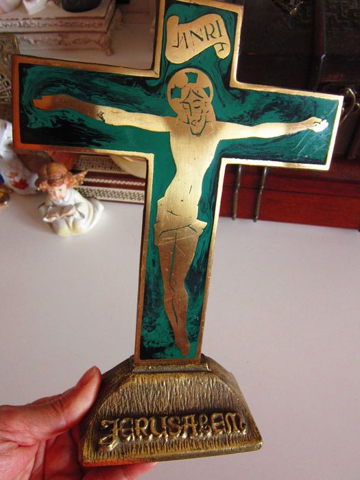cadou rar fabricat in Ierusalim 1970 Cruce alama email verde smarald