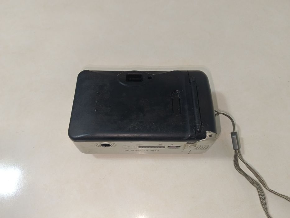 Срочно продам оригинал Samsung фотоаппарат