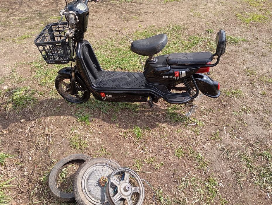 Продам электро скутер