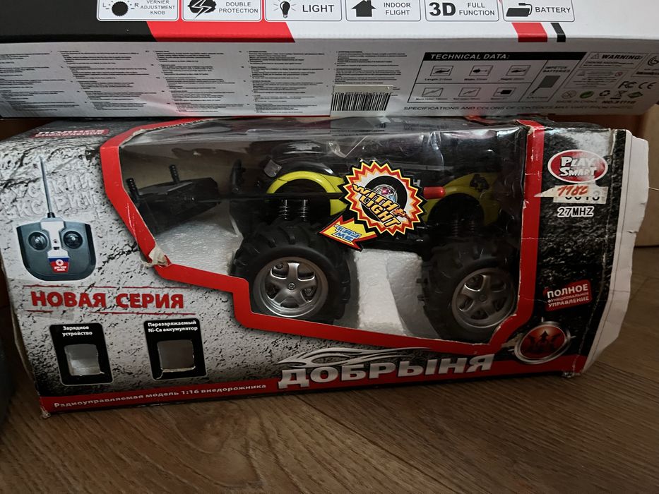 Продам машинки детские