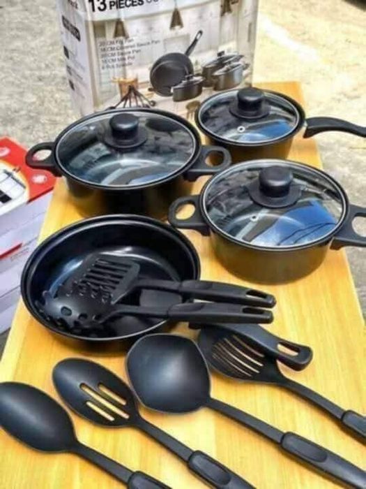 Комплект съдове за готвене от 13 части, незалепващо покритие