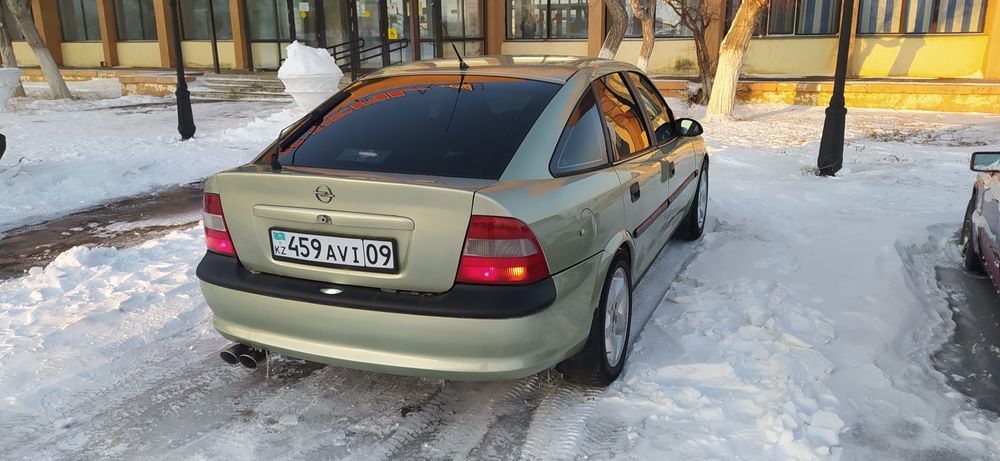 Срочно продам Опель Вектра Б
