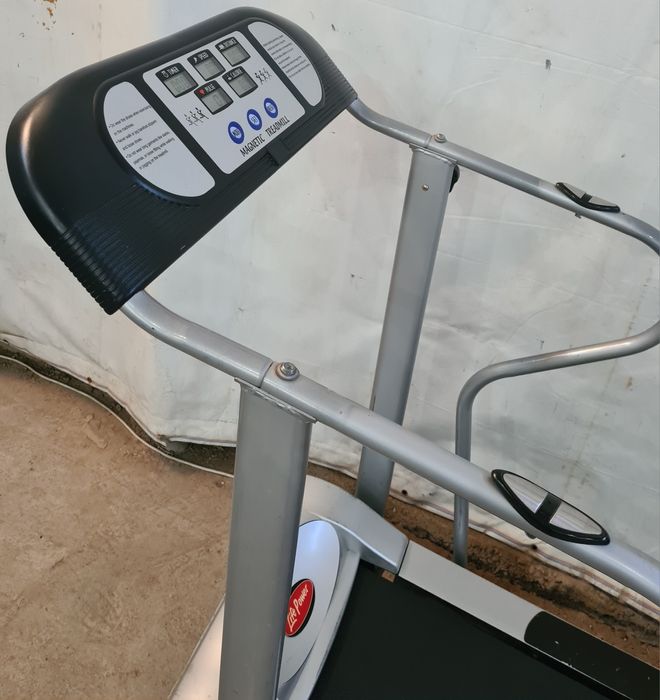 Беговая дорожка "LIFE-POWER"