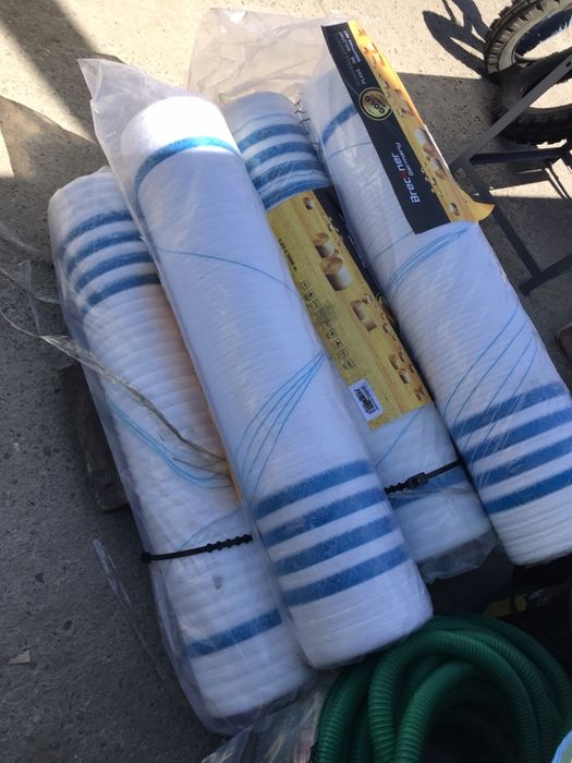 Sfoara   Ata Plasa. Folue 500 mm 350 lei