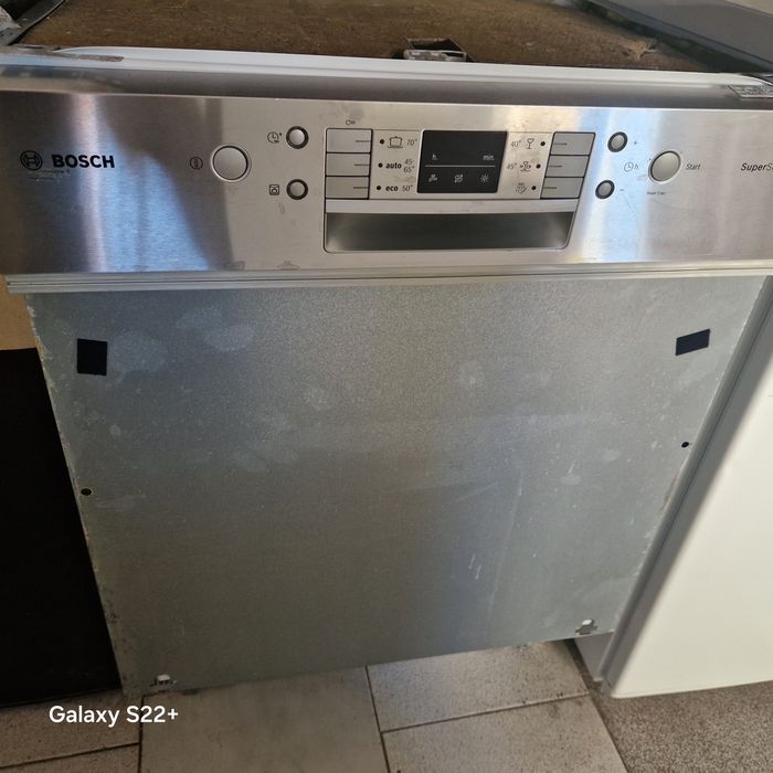 Съдомиялна 60см за вграждане BOSCH