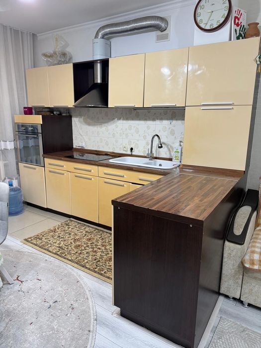 Кухонный гарнитур с техникой