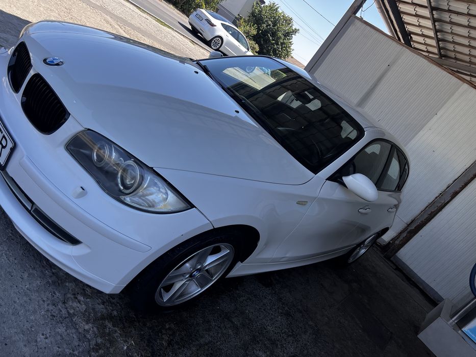 BMW 1 Series 2009 — imagine 3