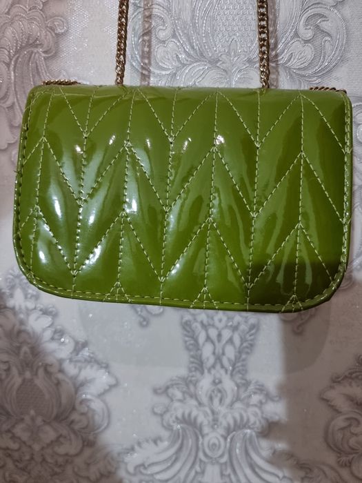 Женская сумочка.