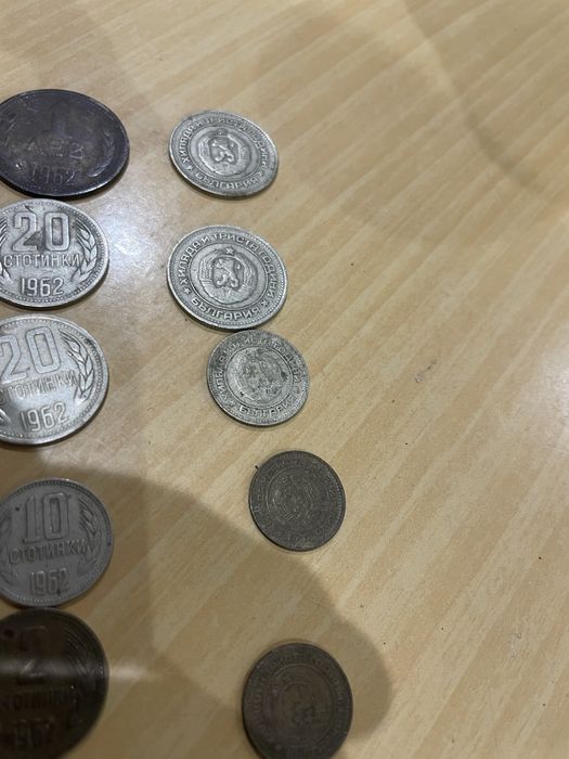 Стари български монети