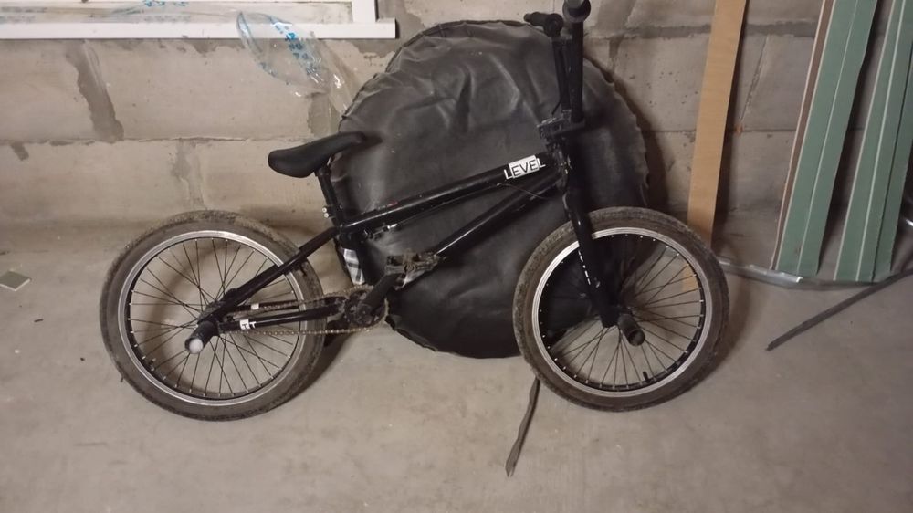 Продам BMX в нормальном состоянии