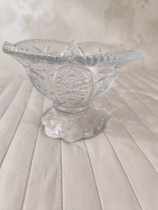 Хрустальные конфетницы