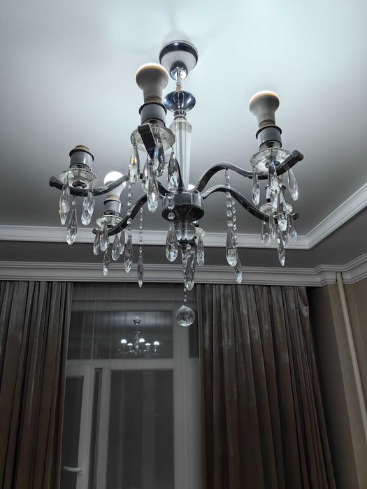 Продаётся люстра в хорошем состоянии