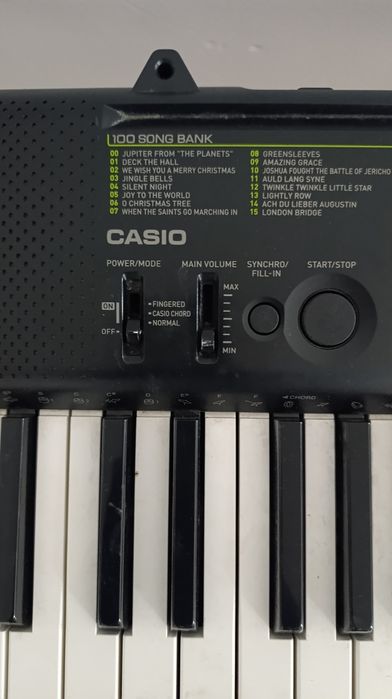 Синтезатор Casio