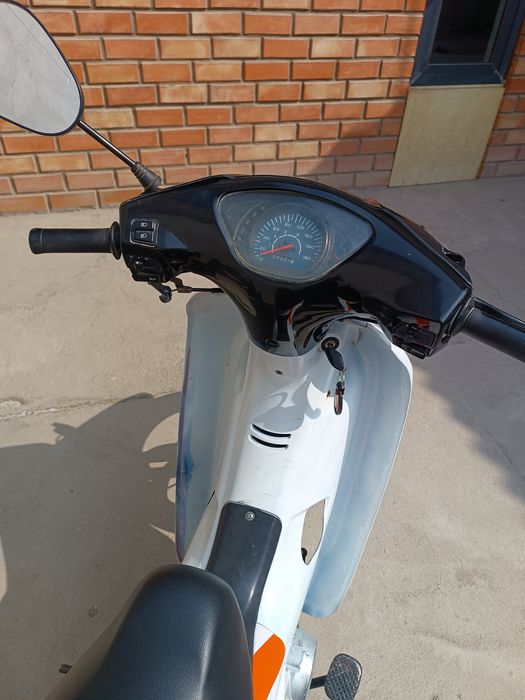 Скутер Мопед Daelim citi  sotiladi