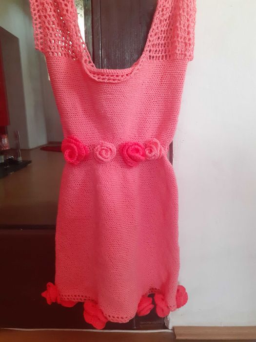 Rochie crosetata  de primăvară