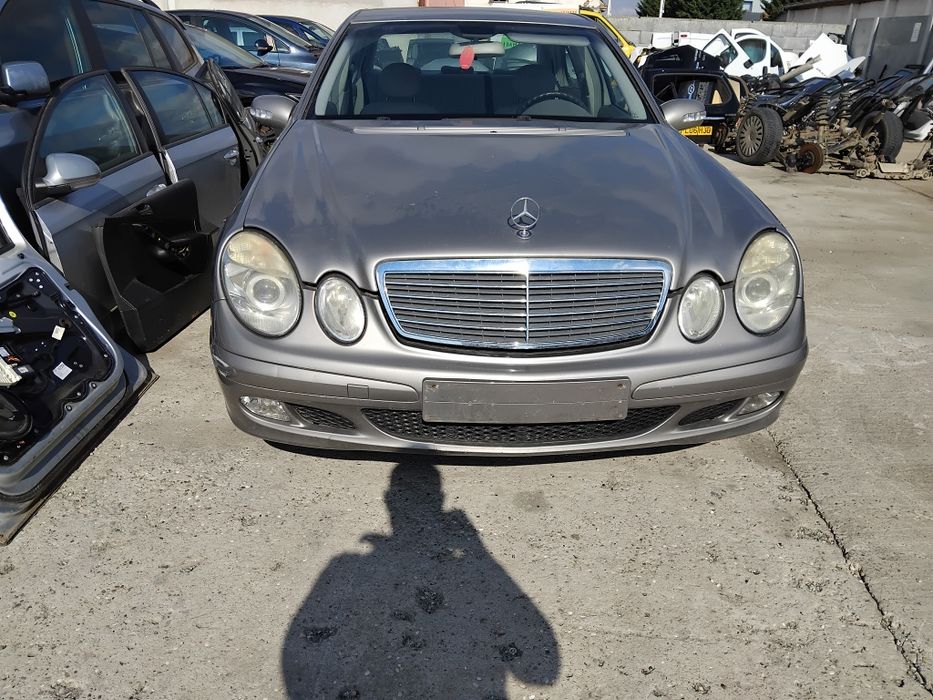 Fata complecta mercedes e211