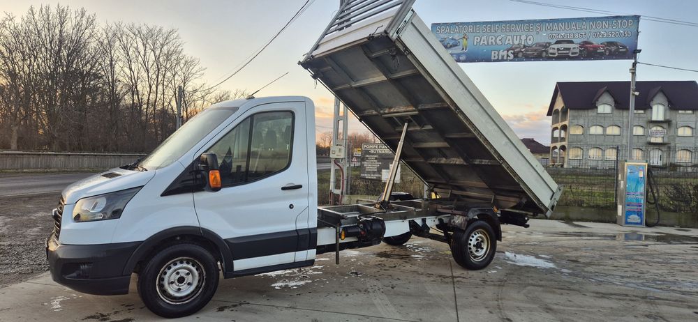 ford custom An 2019 motor 2l 140cp Euro 6