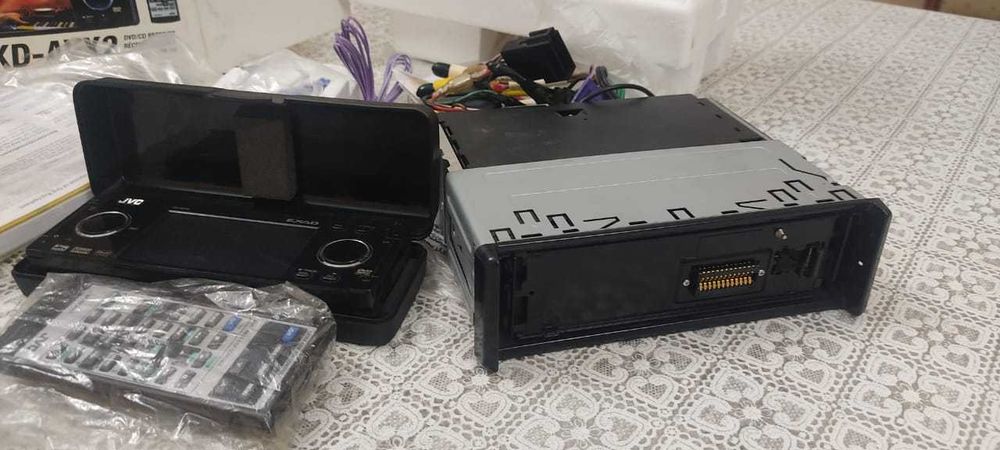 магнитола JVC KD-AVX2
