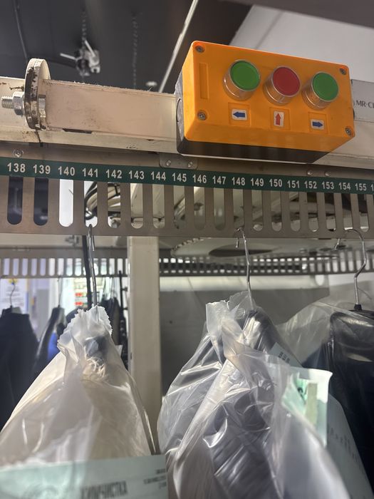 Продам вешалку конвейер для химчистки