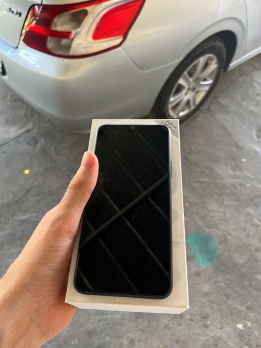 Vivo Y33s в идеале 128 гб