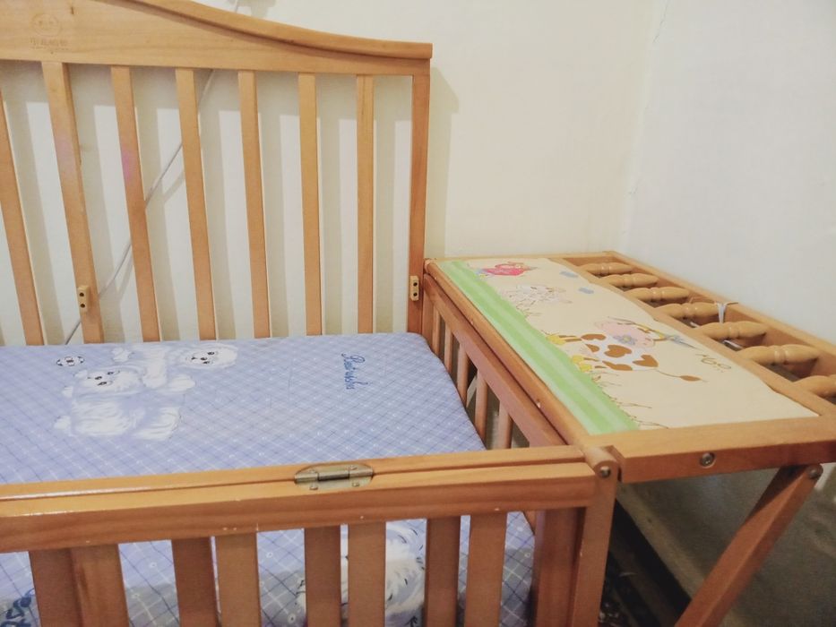 Детский манеж                                    .