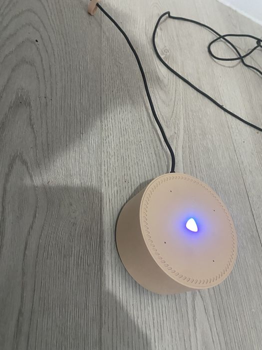 Яндекс станция Алиса