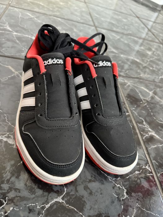 Adidas Hoops damă