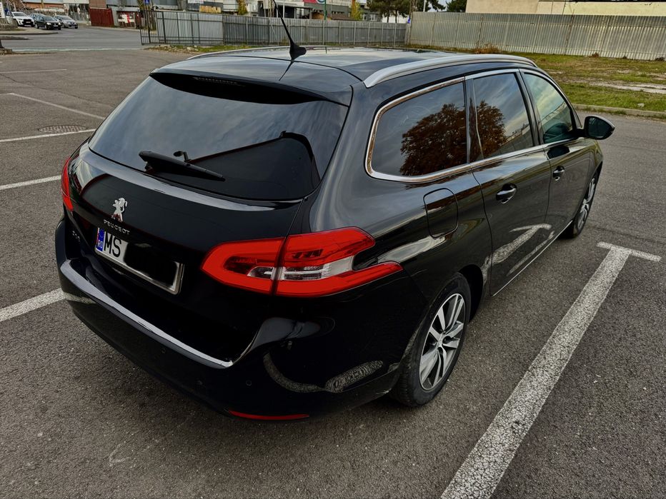 Vand Peugeot 308 1.2 puretech Automat 2018