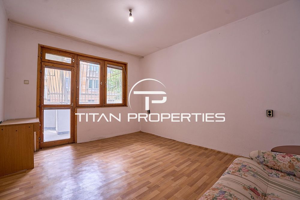 Продава се Тристаен апартамент в Пловдив, Център - 109 кв.м за 2153 €/кв.м - Снимка #7