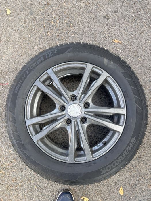 Диски с шинами 205/60r16