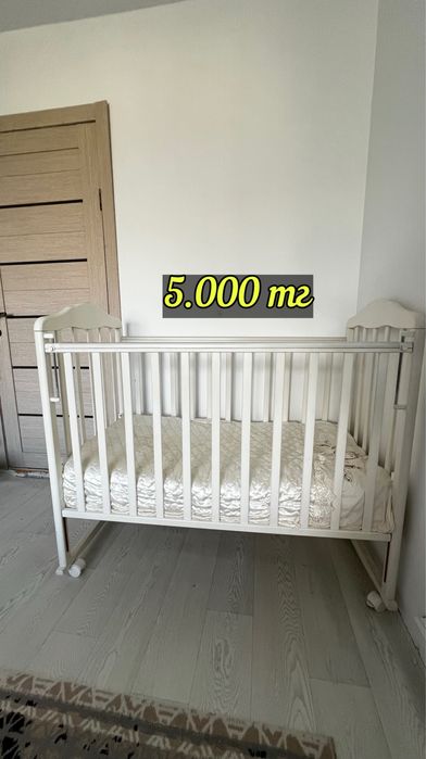 Продам манеж и стульчик для кормления