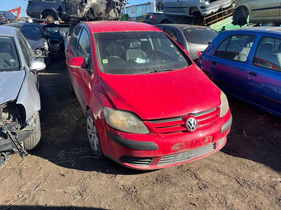 vw golf 5 plush 1.9 tdi bkc на части голф 5 плюс 1.9 бкц