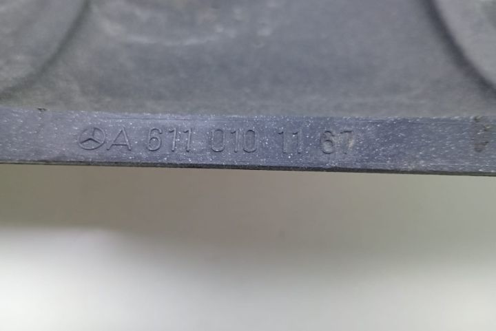 Capac  motor A6110101167 Mercedes-Benz C-Class W203