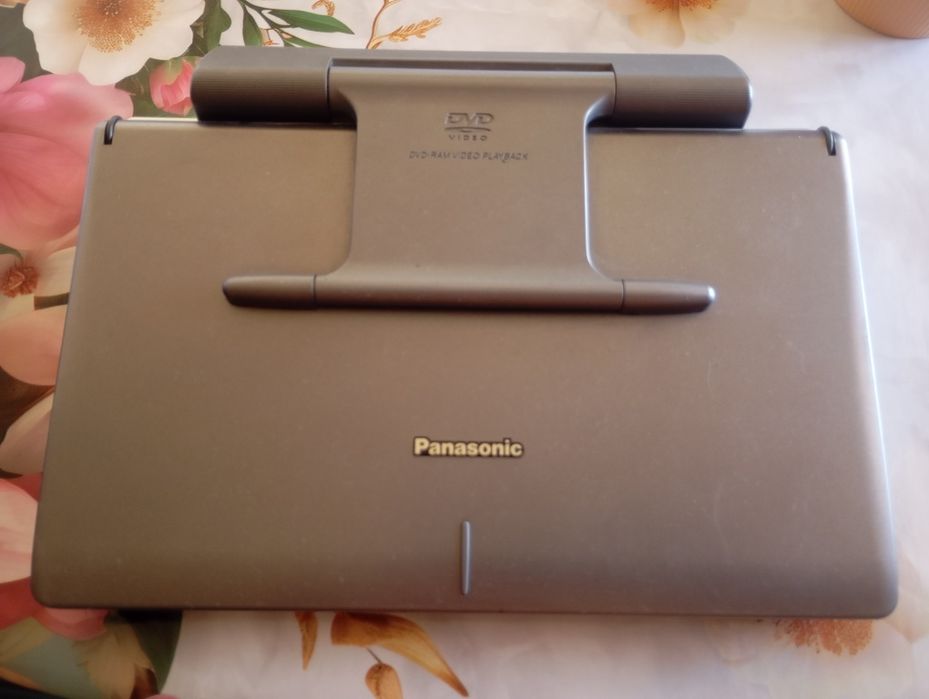 двд Panasonic в хорошем состоянии