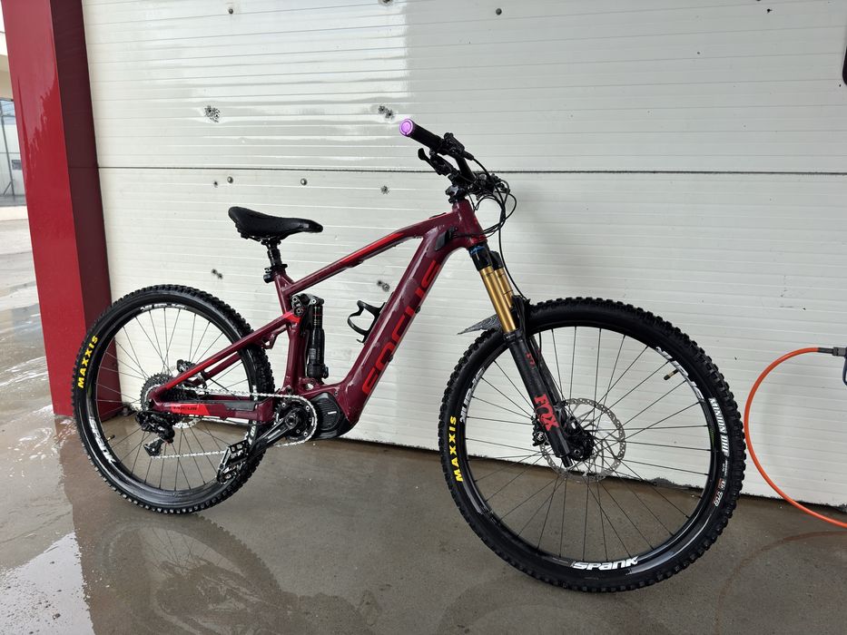 Bicicleta electrica Focus Sam2 Pro