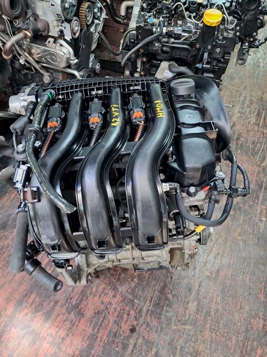 Motor Peugeot 3008  1.2 VTI Tip HM01 an 2009 - 2017 Motor Peugeot 308 Peugeot 208