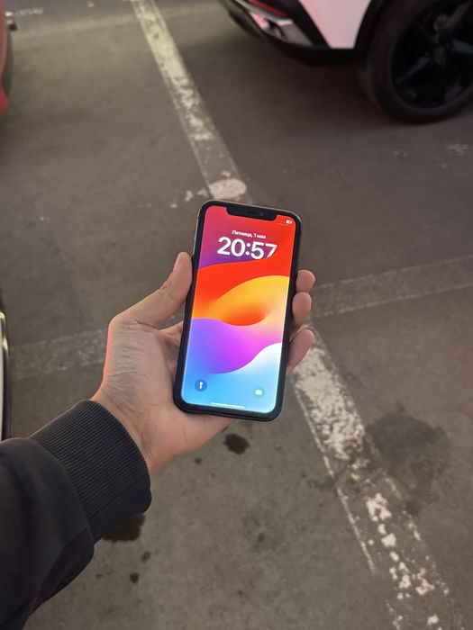iPhone 11 64GB 72%