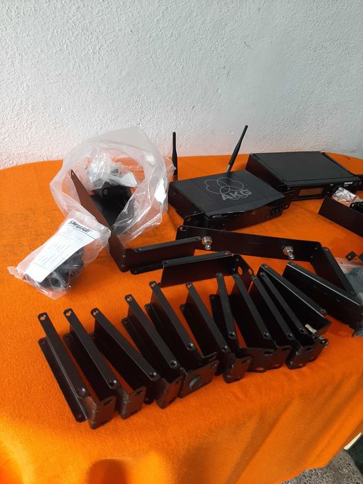 Suporti prindere rack shure.sennhaiser g4.g3. ulxp.slx.akg sr400